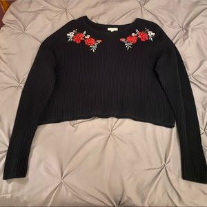 Size Medium La Hearts Black and Floral Cropped Ribbed Sweater
